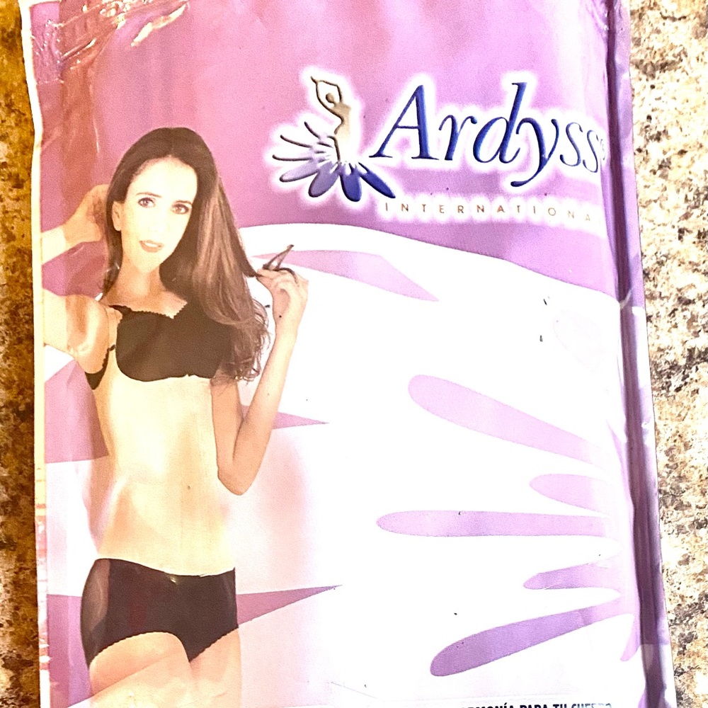 Ardyss Shapewear